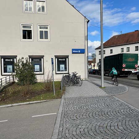 Zimmer Zum Vermieten Direkt An Der Donau Und Am Schloss Neuburg an Der Donau Ngoại thất bức ảnh