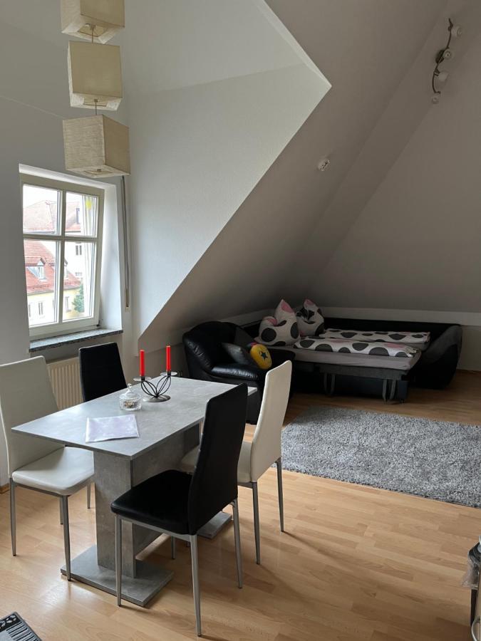 Zimmer Zum Vermieten Direkt An Der Donau Und Am Schloss Neuburg an Der Donau Ngoại thất bức ảnh