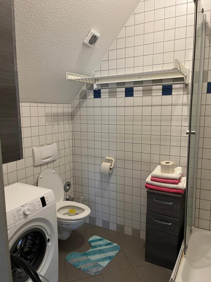 Zimmer Zum Vermieten Direkt An Der Donau Und Am Schloss Neuburg an Der Donau Ngoại thất bức ảnh